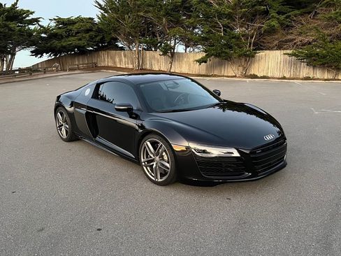 Used 2014 Audi R8 V10 image 8