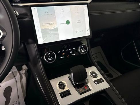 New 2026 Jaguar F-PACE R-Dynamic S image 38