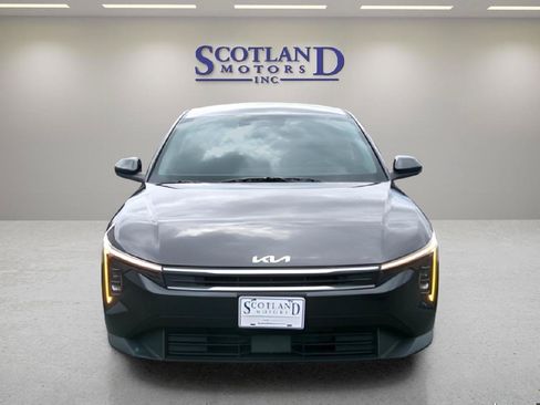 Used 2025 Kia K4 FWD image 3
