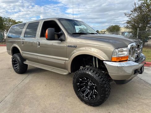 Used 2002 Ford Excursion Limited image 33