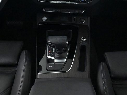 Certified 2023 Audi Q5 2.0T Premium w/ Convenience Package image 14