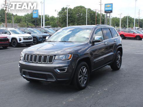 Used 2019 Jeep Grand Cherokee Limited AWD/4WD image 8