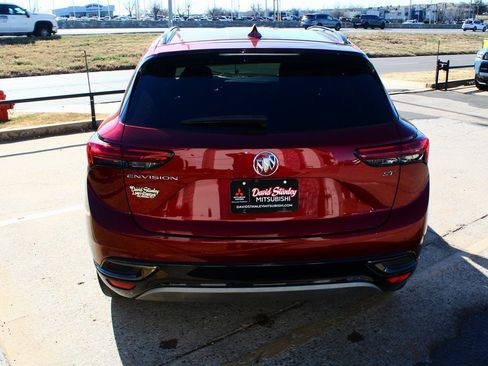 Used 2022 Buick Envision Essence w/ Technology Package I image 8