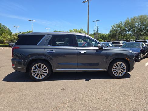 Used 2020 Hyundai Palisade Limited image 9
