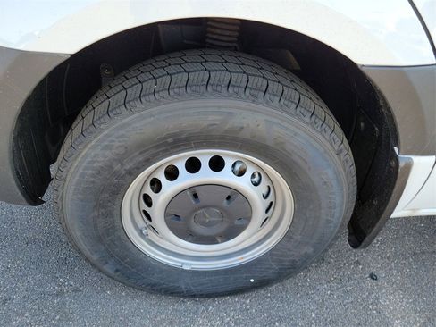 New 2025 Mercedes-Benz Sprinter 2500 image 3