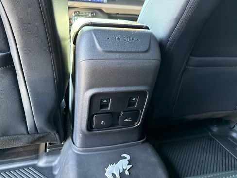 Used 2024 Ford Bronco Wildtrak AWD/4WD image 23