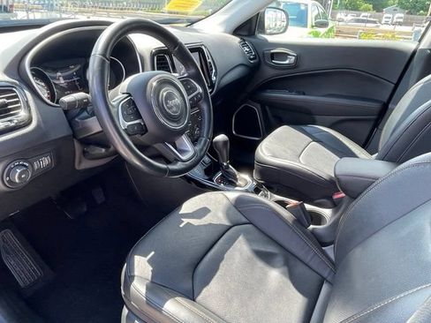 Used 2021 Jeep Compass Limited w/ Elite Exterior Group AWD/4WD image 9