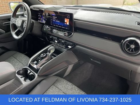 Used 2024 Chevrolet Colorado Z71 w/ Z71 Convenience Package 2 AWD/4WD image 28