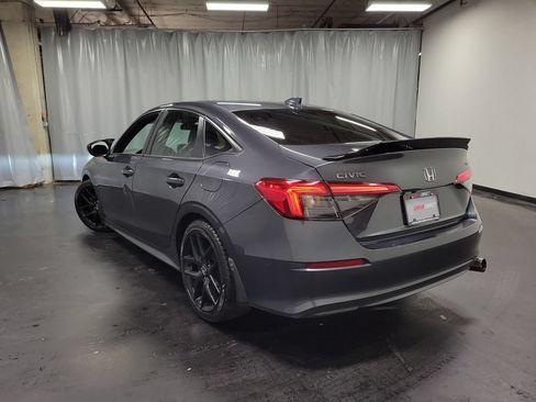 Used 2022 Honda Civic Sport image 6
