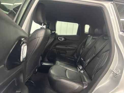 Used 2026 Jeep Compass Limited AWD/4WD image 20