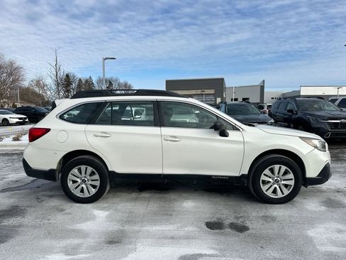 Used 2019 Subaru Outback 2.5i image 14