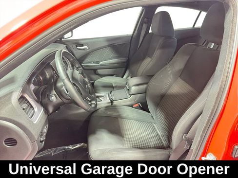 Used 2019 Dodge Charger SXT w/ Driver Confidence Group image 10