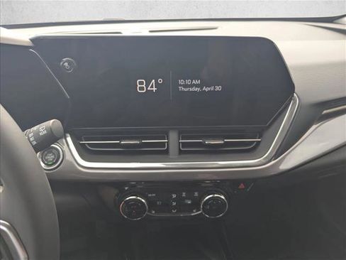 New 2026 Chevrolet Trax ACTIV w/ Sunroof Package FWD image 12
