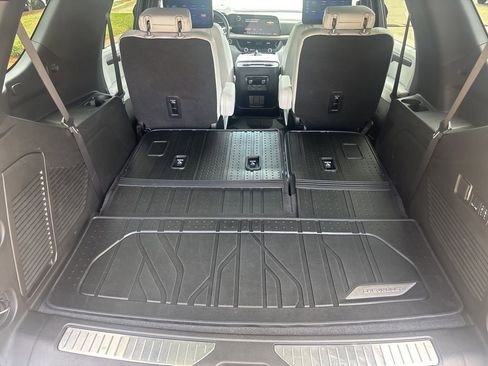 New 2026 Chevrolet Tahoe Premier RWD image 18