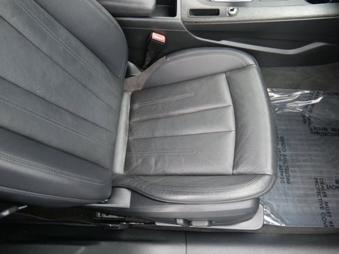 Used 2017 Audi A4 2.0T Premium w/ Convenience Package image 36