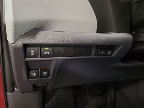 Used 2023 Toyota Sienna XSE w/ XSE Plus Package AWD/4WD image 22