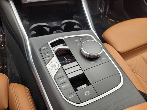Used 2026 BMW 330i Sedan w/ Premium Package RWD image 25