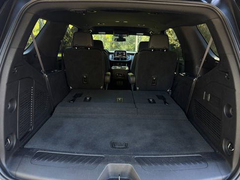 Used 2021 Chevrolet Tahoe LT image 64