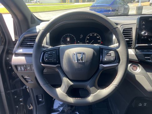 Certified 2026 Honda Odyssey Sport-L image 20