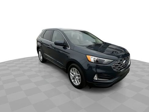 Used 2022 Ford Edge SEL w/ Convenience Package image 2
