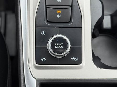 Used 2023 Ford Explorer XLT w/ Equipment Group 202A image 22