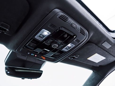 Used 2026 Cadillac Escalade V AWD/4WD image 86