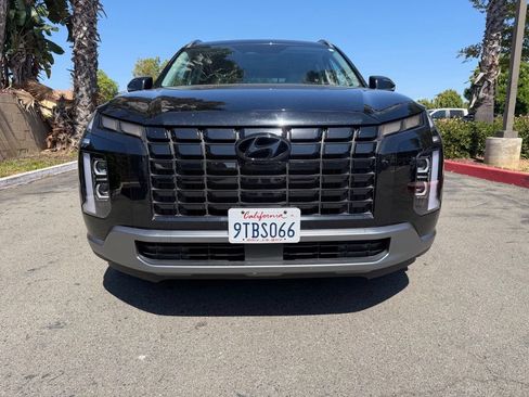 Used 2025 Hyundai Palisade SEL FWD image 4