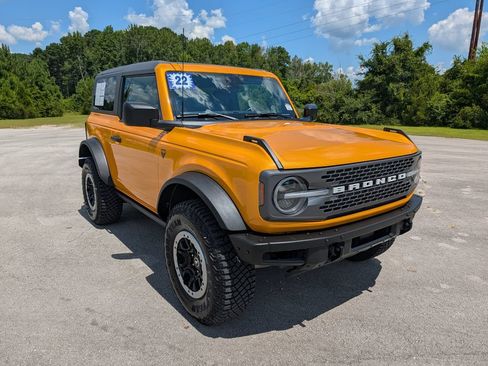 Certified 2022 Ford Bronco Badlands w/ Sasquatch Package AWD/4WD image 1