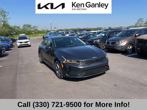 Used 2023 Kia K5 LXS FWD image 4