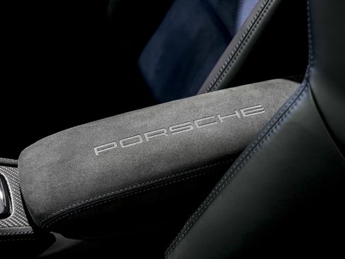 Used 2023 Porsche 718 Cayman GT4 RS image 18