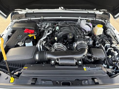 New 2026 Jeep Gladiator Mojave AWD/4WD image 9