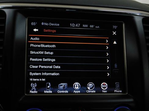 Used 2017 Jeep Grand Cherokee Overland image 71