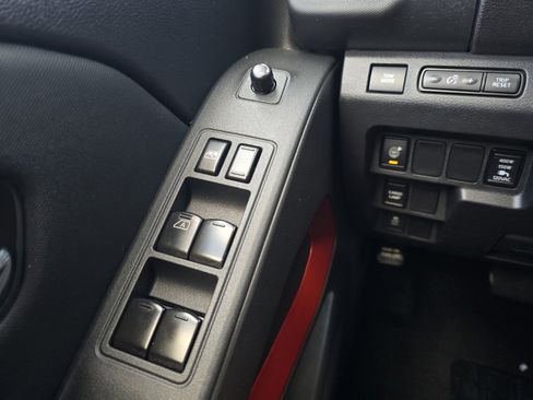 Certified 2022 Nissan Frontier Pro-X RWD image 23