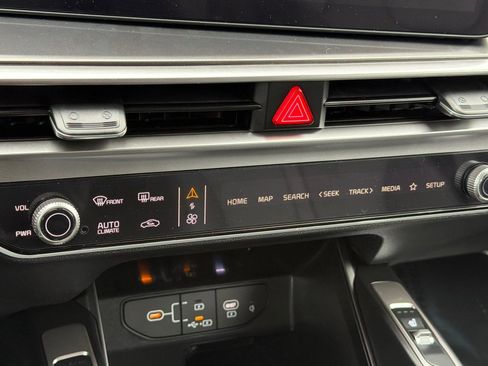 New 2026 Kia Sorento S image 18