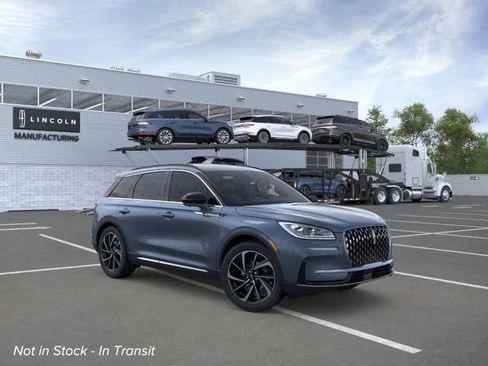 New 2026 Lincoln Corsair Reserve image 7