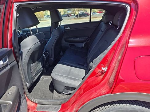 Used 2020 Kia Sportage S AWD/4WD image 11