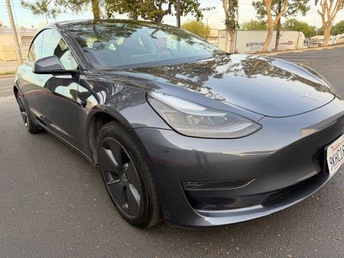 Used 2023 Tesla Model 3 Standard Range image 7