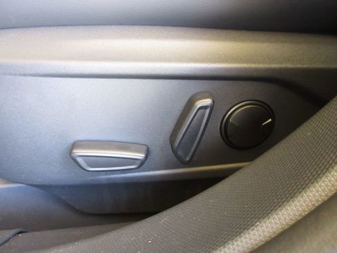 Certified 2023 Ford Mustang Mach-E Premium RWD image 12