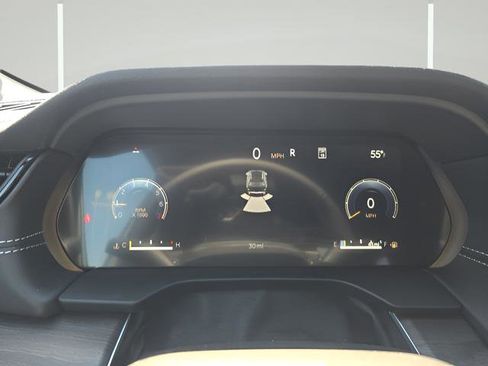 New 2026 Jeep Grand Cherokee Altitude AWD/4WD image 24