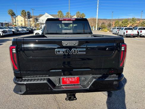 New 2026 GMC Sierra 3500 AT4 w/ AT4 Premium Plus Package image 6