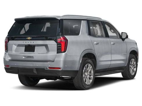 Used 2025 Chevrolet Tahoe Z71 AWD/4WD image 3