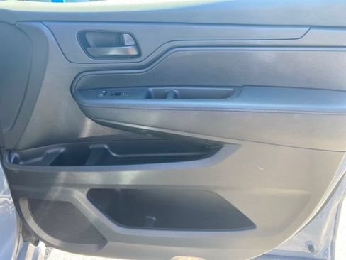 Used 2025 Honda Odyssey Sport-L image 38