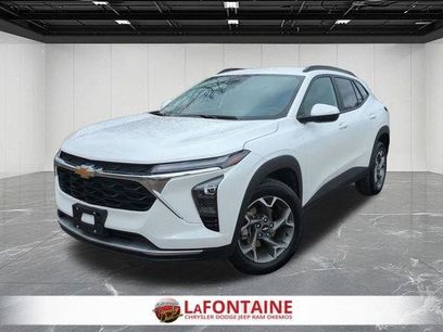 Used 2025 Chevrolet Trax LT