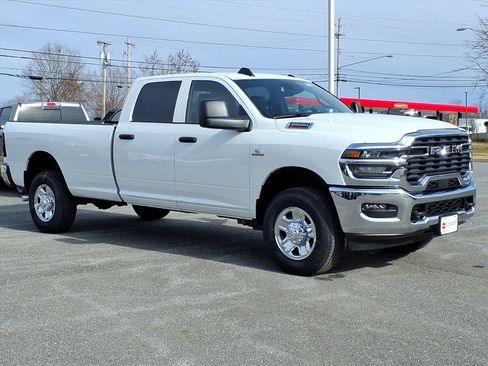 New 2026 RAM 2500 Tradesman image 2