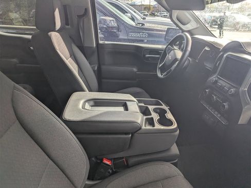 Used 2021 Chevrolet Silverado 1500 LT image 6