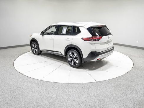 Used 2023 Nissan Rogue Platinum w/ Platinum Premium Package AWD/4WD image 32