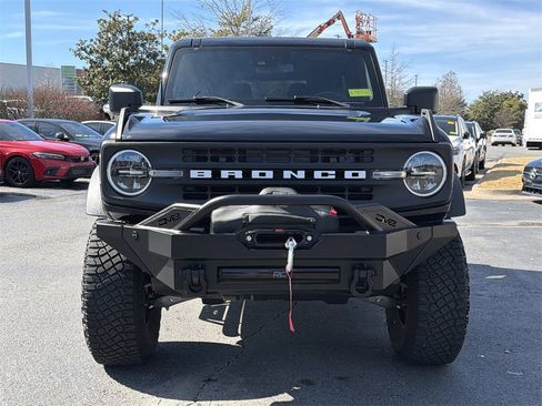 Used 2022 Ford Bronco Black Diamond image 8