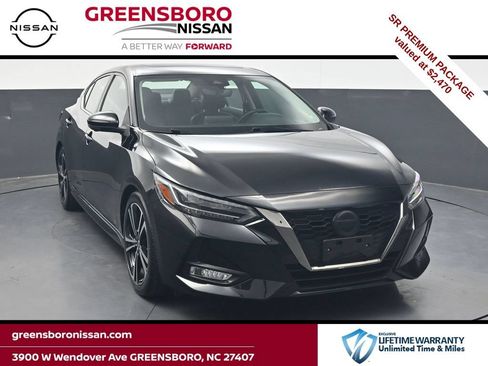 Used 2022 Nissan Sentra SR w/ SR Premium Package FWD image 1