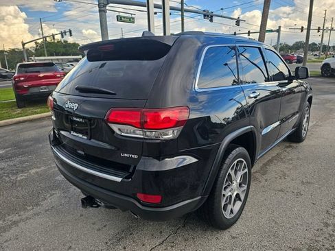 Used 2021 Jeep Grand Cherokee Limited AWD/4WD image 5