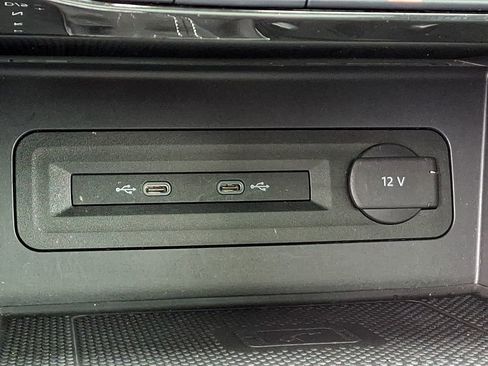 Used 2021 Volkswagen Atlas SEL image 26